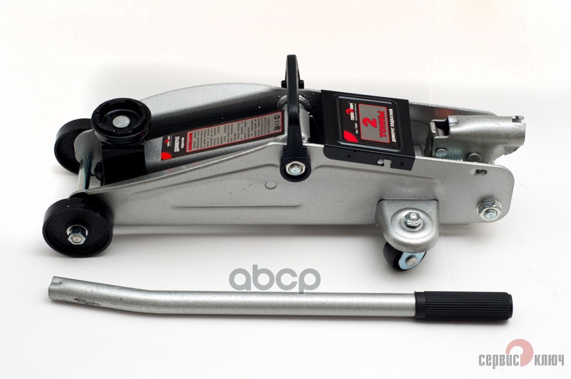 Домкрат подкатной 2т. в кейсе (высота подъема 135-330 мм ) Сервис ключ 75001 СЕРВИС КЛЮЧ арт. 75001