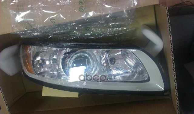 Фара Прав Volvo: S40 - 08/07- / Volvo: V50 - 07/07- C Эк Внутри Серебристо-Сер Depo арт. 773-1130RMLDEM6