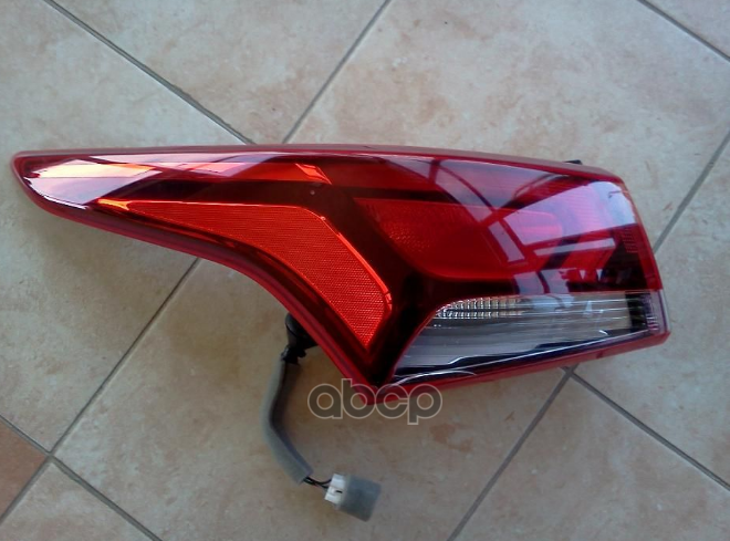 Фонарь Задний Наружный Левый Hyundai Solarisii 2017-  92401-H5000 Hyundai/Kia 92401H5000 Hyundai-KIA арт. 92401H5000