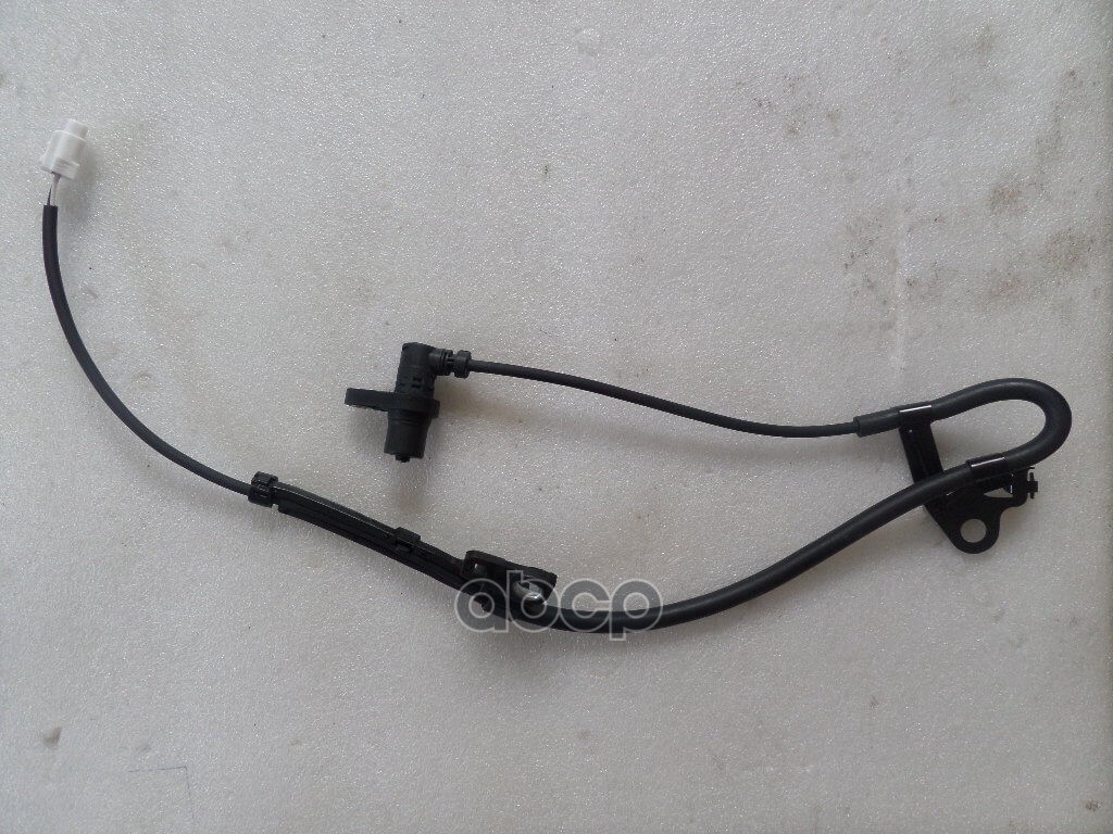 Датчик ABS передний правый TOYOTA PICNIC/AVENSIS VERSO (2001/05 - 2009/11) FRONT RH MAGTECHNIC арт. mag2786