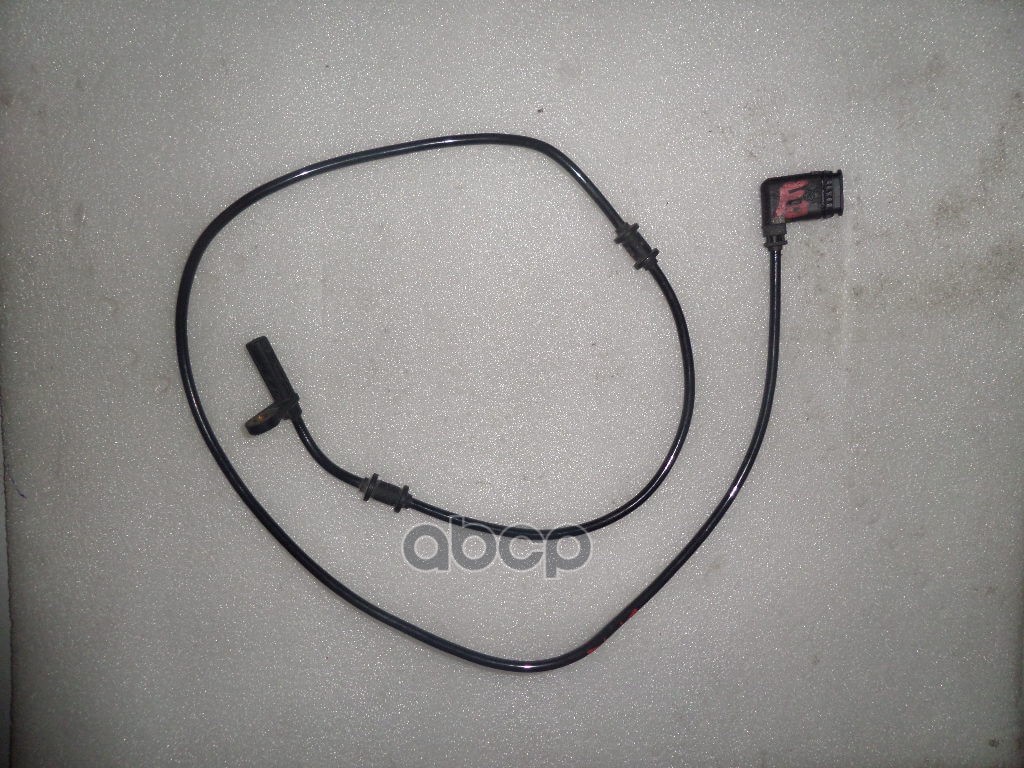 Датчик ABS передний MERCEDES-BENZ C-KLASSE (W204)/ C-KLASSE Kombi (S204) FRONT MAGTECHNIC арт. mag3328