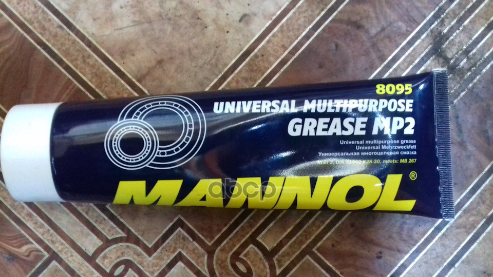 8095 Смазка универсальная многоцелевая Universal Multipurpose Grease MP-2 (230г) MANNOL арт. 2483