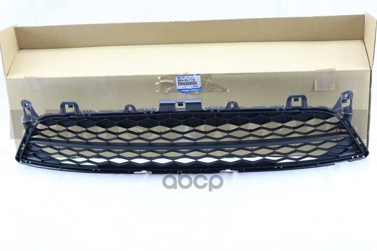 Решетка Бампера Нижняя Центр Mazda 6 2009- MAZDA арт. GDK4501T1A