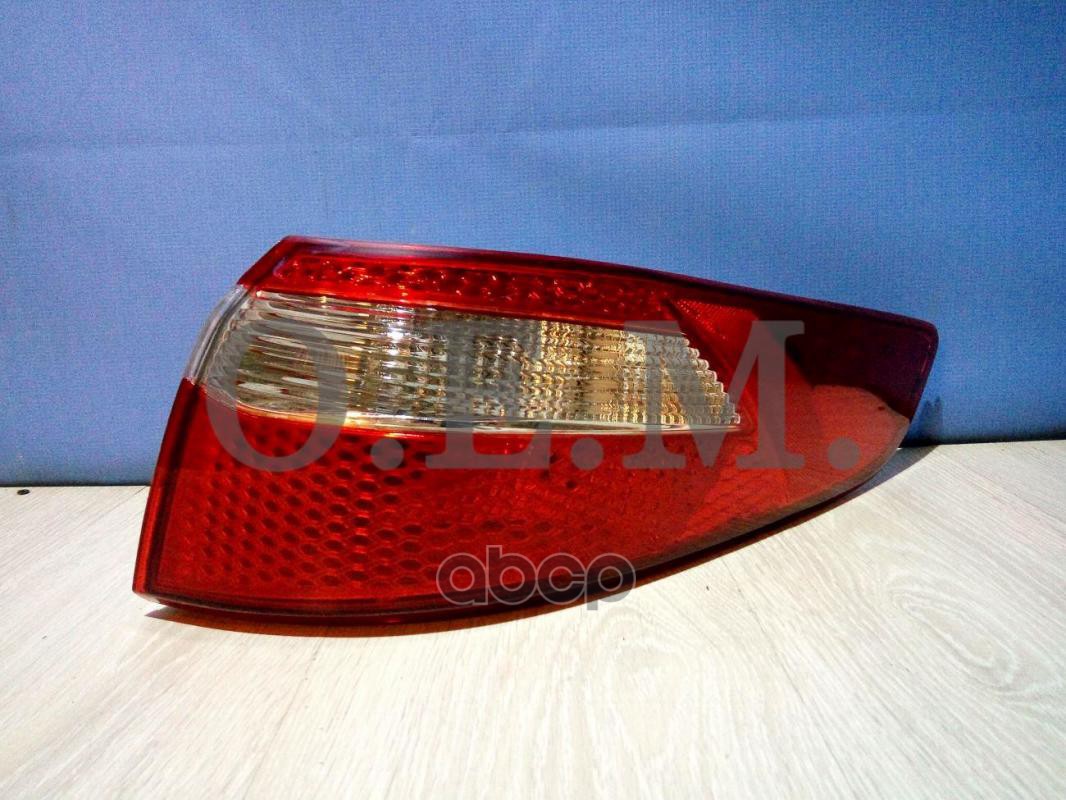 Фонарь правый внешний Kia Rio 3 QB седан, 2011-2015 O.E.M. арт. OEM0181FONR