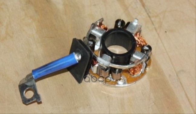 Щетки стартера CHEVROLET EVANDA(V200) 93745759 Parts-Mall арт. pxpec-c001