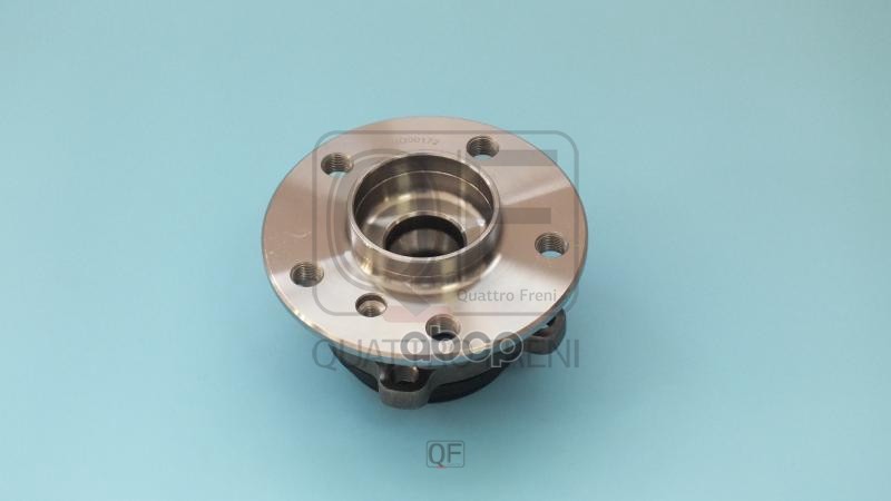 Ступица колеса fr QUATTRO FRENI арт. qf10d00172