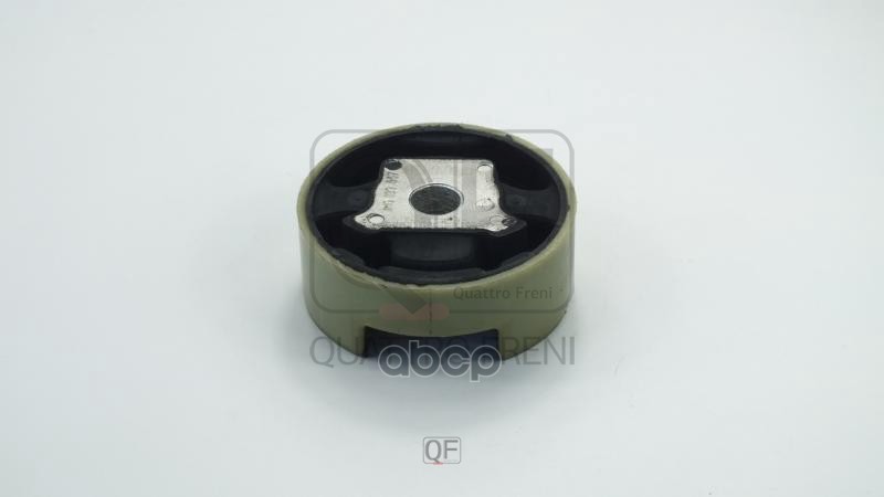 Сайлентблок переднего подрамника нижний QUATTRO FRENI арт. qf30d00133