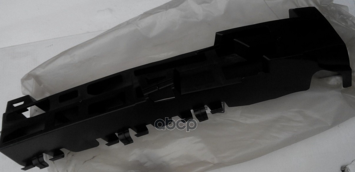 Наполнитель Бампера Переднего Левый Renault Duster 2011- RENAULT арт. 620937069R