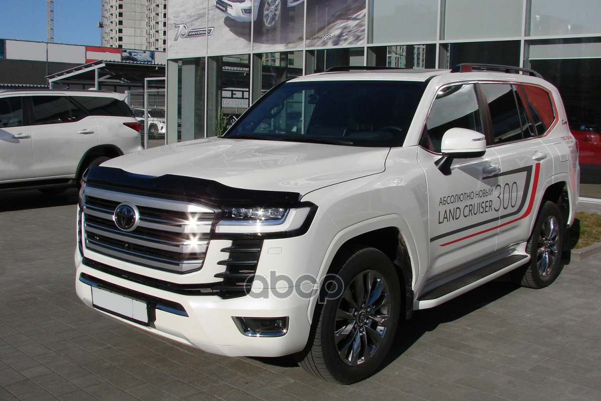 Дефлектор капота Toyota Land Cruiser 300, 2021-, темный / Тойота Ленд крузер SIM арт. NLD.STOLCR2112