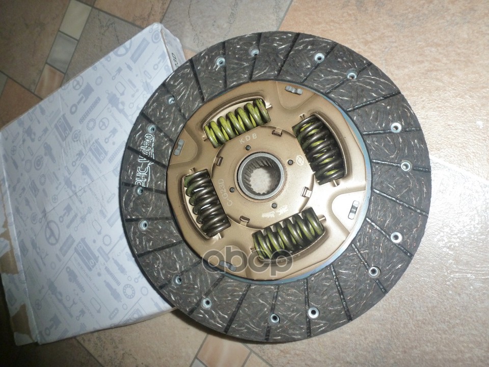 Диск сцепления 2,3 (бензин) (экспорт) Actyon/Kyron SSANG YONG арт. 3010031010