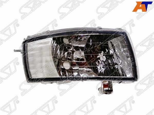 Фара противотуманная (Справа) Toyota Corolla (E120) 02-04 / Corolla JPN 02-04 Sat арт. ST-212-2031R