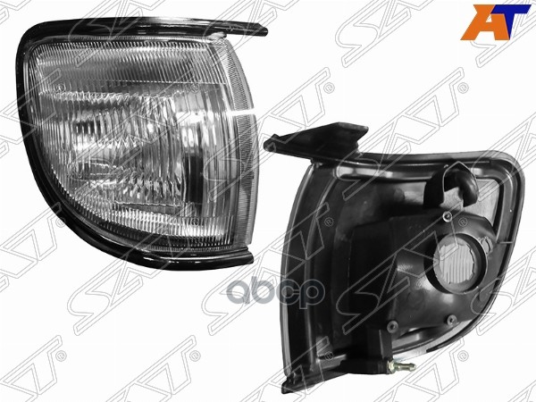 Габарит Nissan Pathfinder 95-99 / Terrano 95-99 (Справа) Sat арт. ST-215-1578R