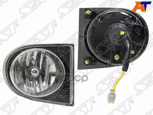 Фара противотуманная (Справа) Nissan Patrol 97-05 / Safari 02-04 Sat арт. ST-215-2024R