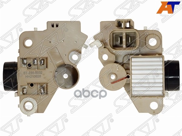 Реле-регулятор напряжения Hyundai Accent 94-99 / Coupe 96-01 Sat арт. ST-235-0032