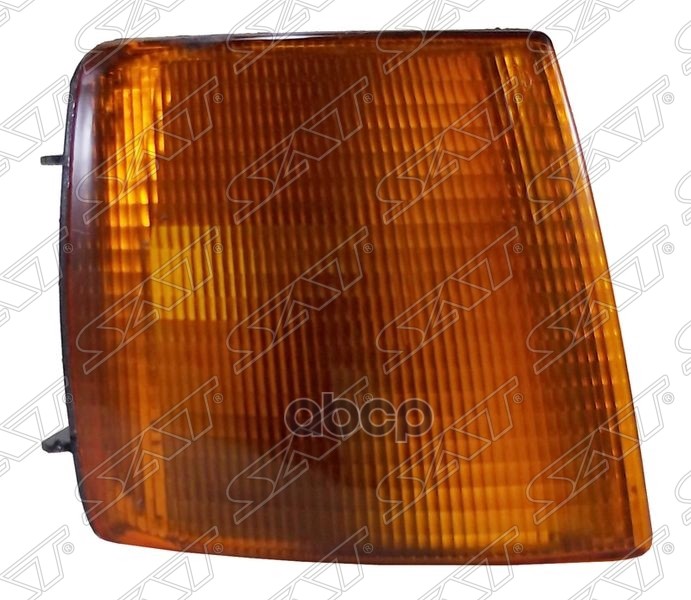 Габарит Vw Passat B3 88-93 Rh Желтый Sat арт. ST-441-1507R