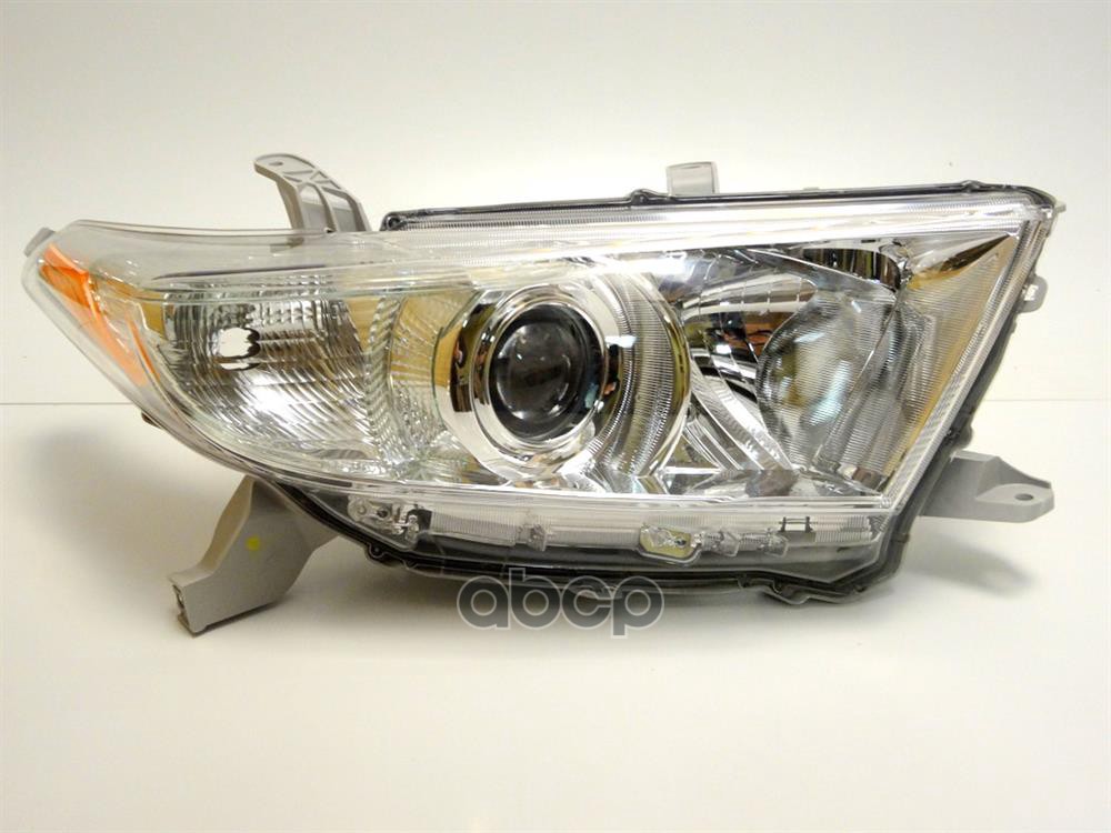 Фара Toyota Highlander 10-13 (Спереди/ Справа) TOYOTA арт. 81130-48A30