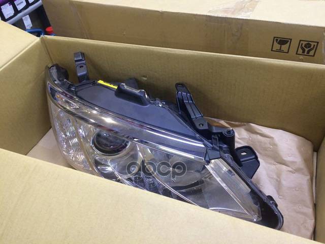 Фара 81145-33891 TOYOTA арт. 81145-33891