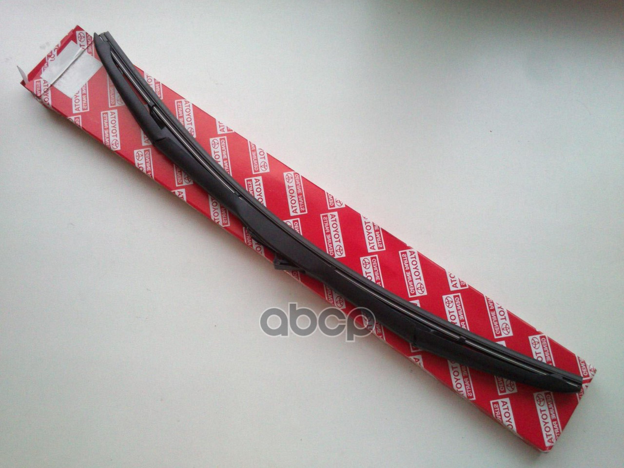 Щетка стеклоочистителя 450 мм гибридная 1 шт TOYOTA 85212-06170 TOYOTA арт. 85212-06170