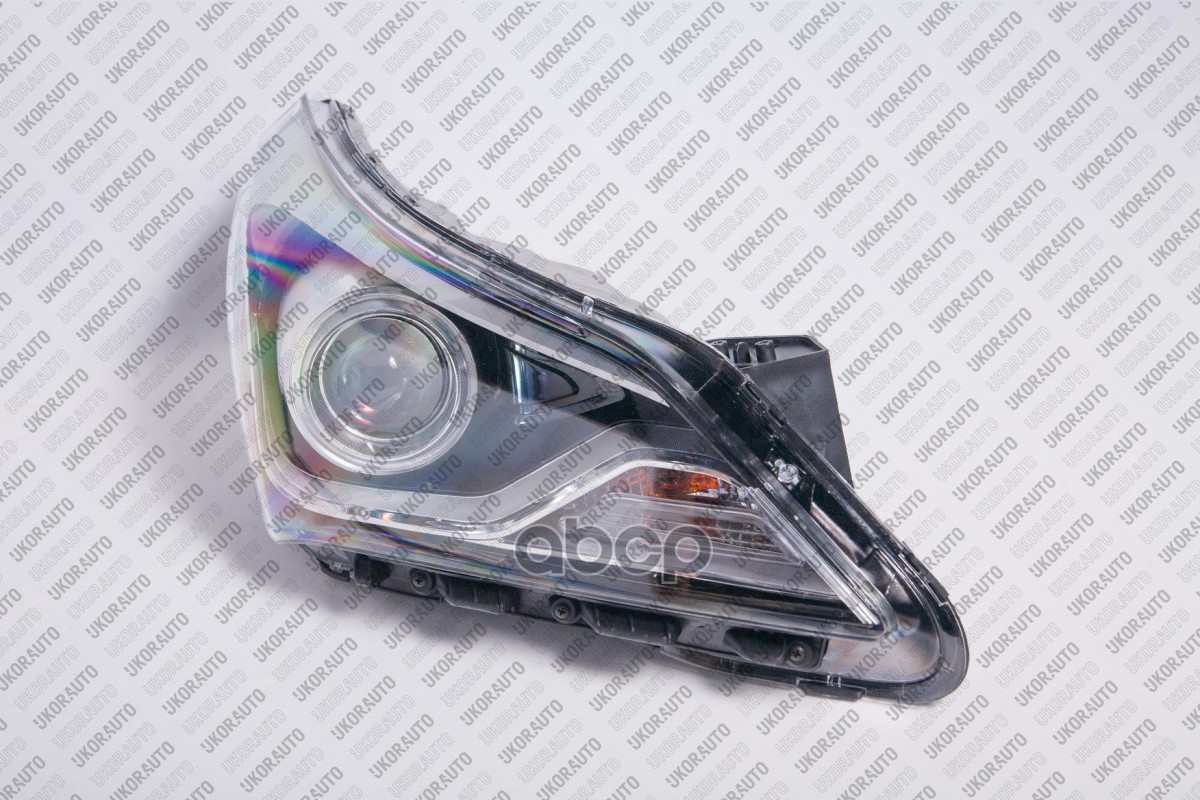 Фара Правая Ukor Auto арт. U0521043R