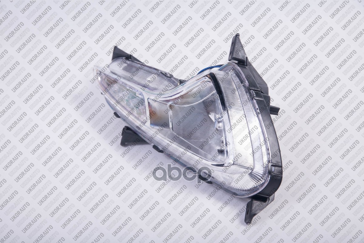 Фара Противотуманная Ukor Auto арт. U0522042R