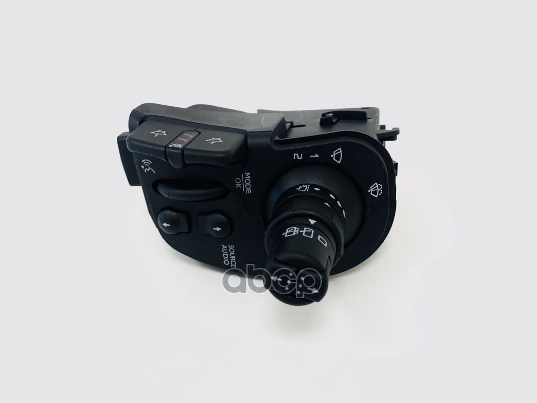 Переключатель Подрулевой Ukor Auto арт. U1303017