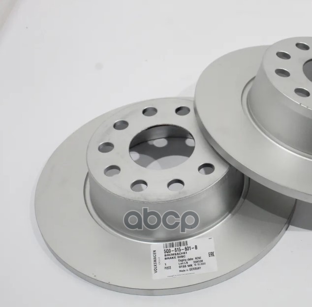 Диск тормозной задний VAG 5Q0615601B VAG арт. 5Q0615601B
