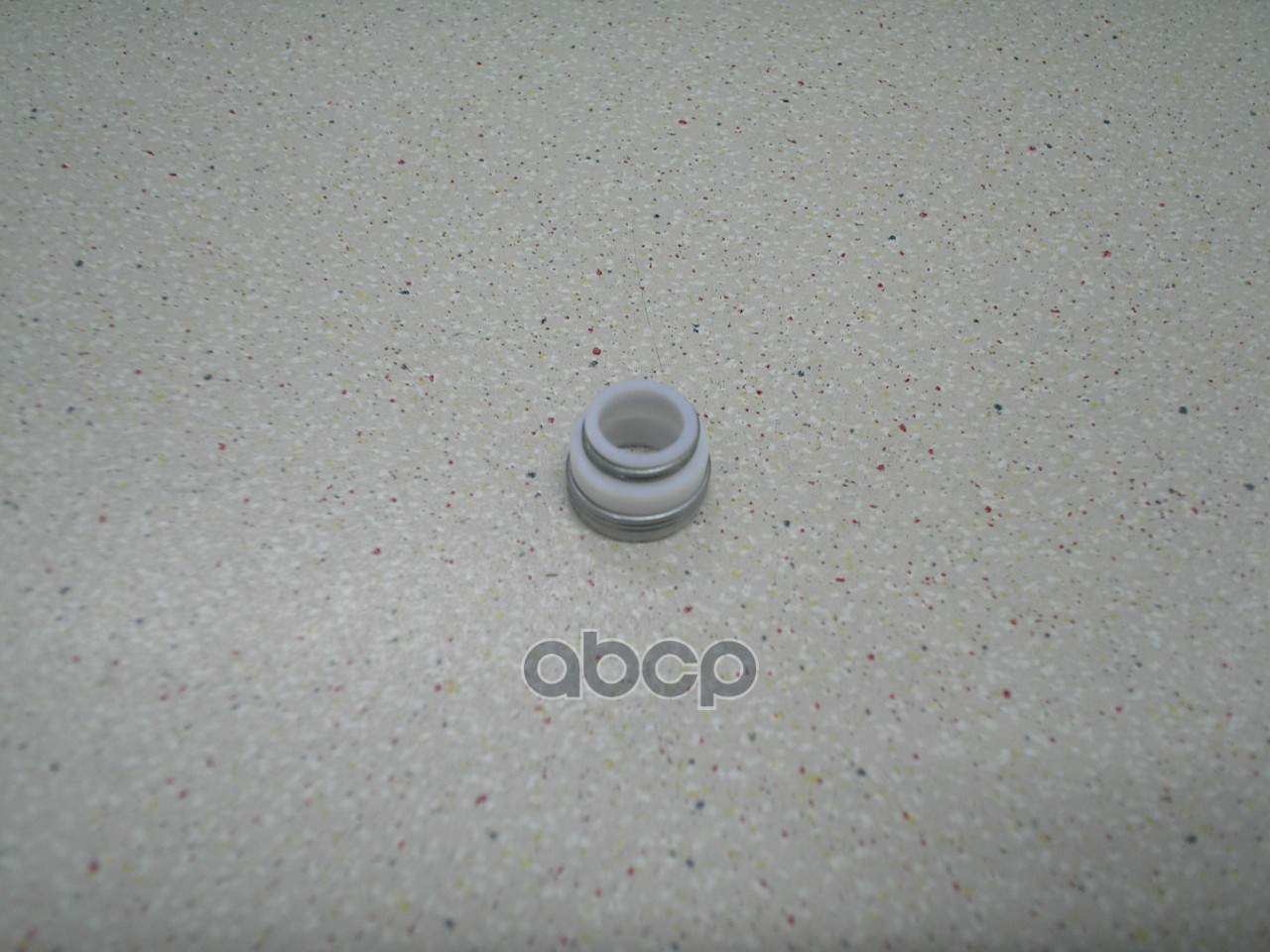 Колпачок маслосъемный VICTOR REINZ арт. 70-23062-00