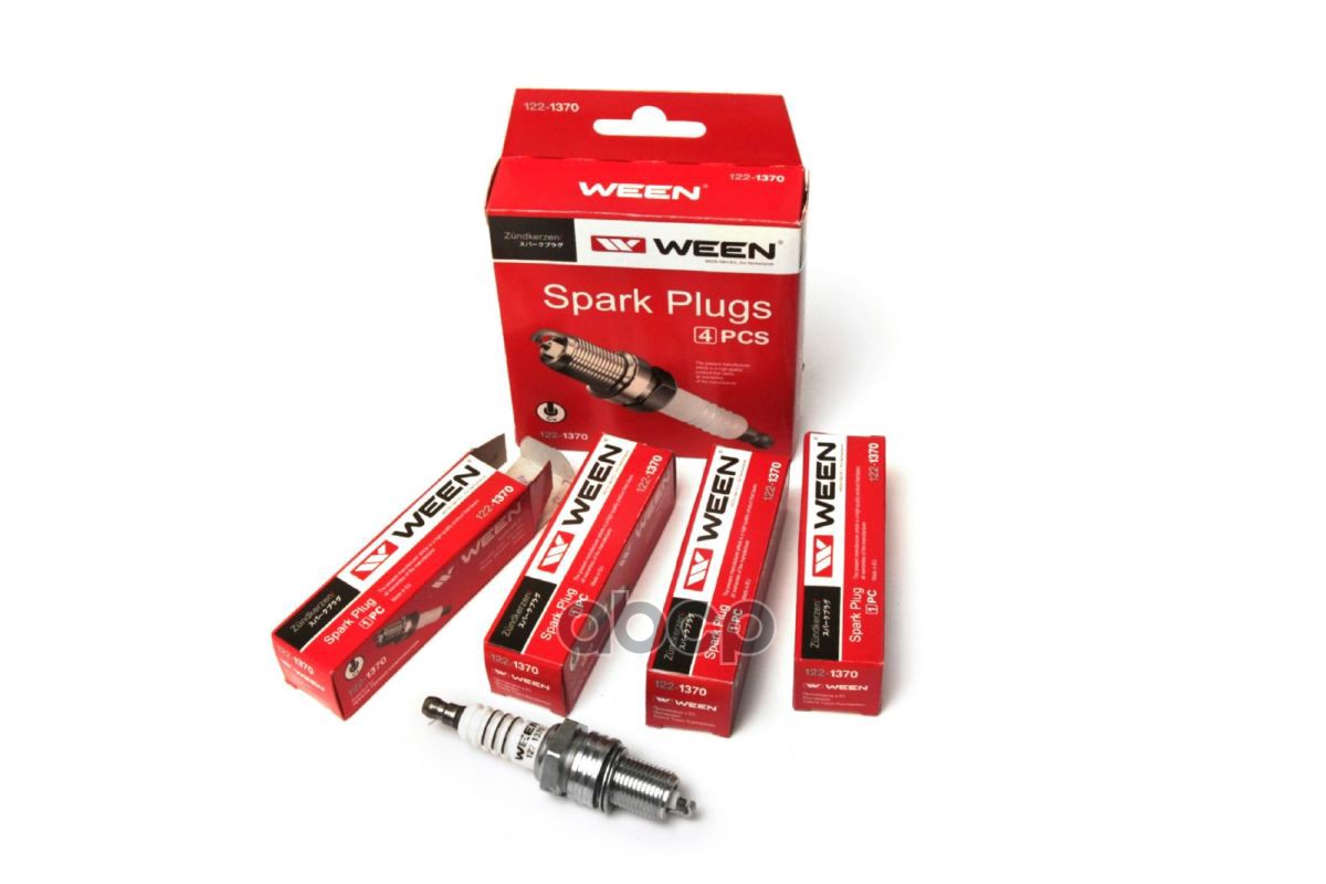 Свеча зажигания  инж.  8V LADA 2104-07  2108-15  2110-12  Kalina (1117-19)  Priora (2170-72)  Granta Ween арт. 122-1370